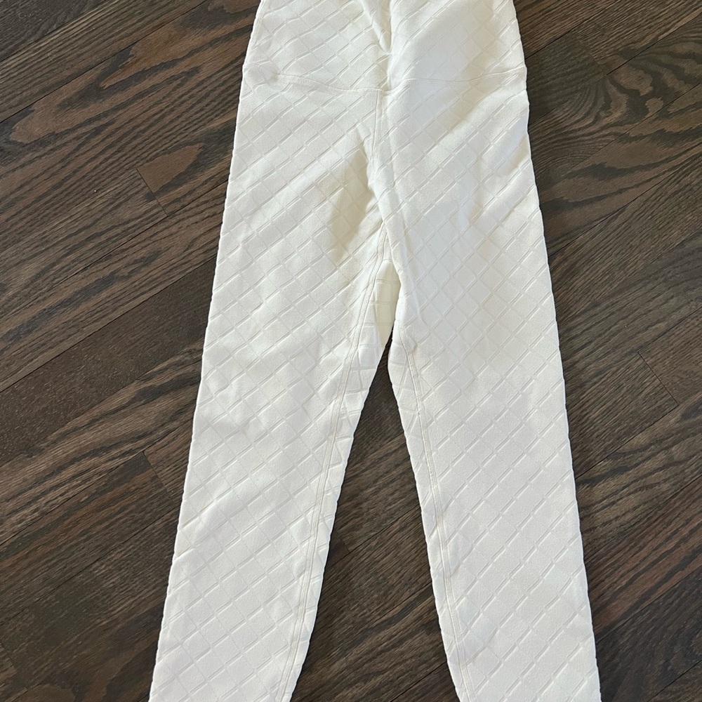 Nike Ivory Textured Leggings